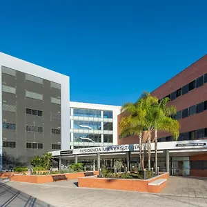 Micampus Estanislao Del Campo, Student Siviglia