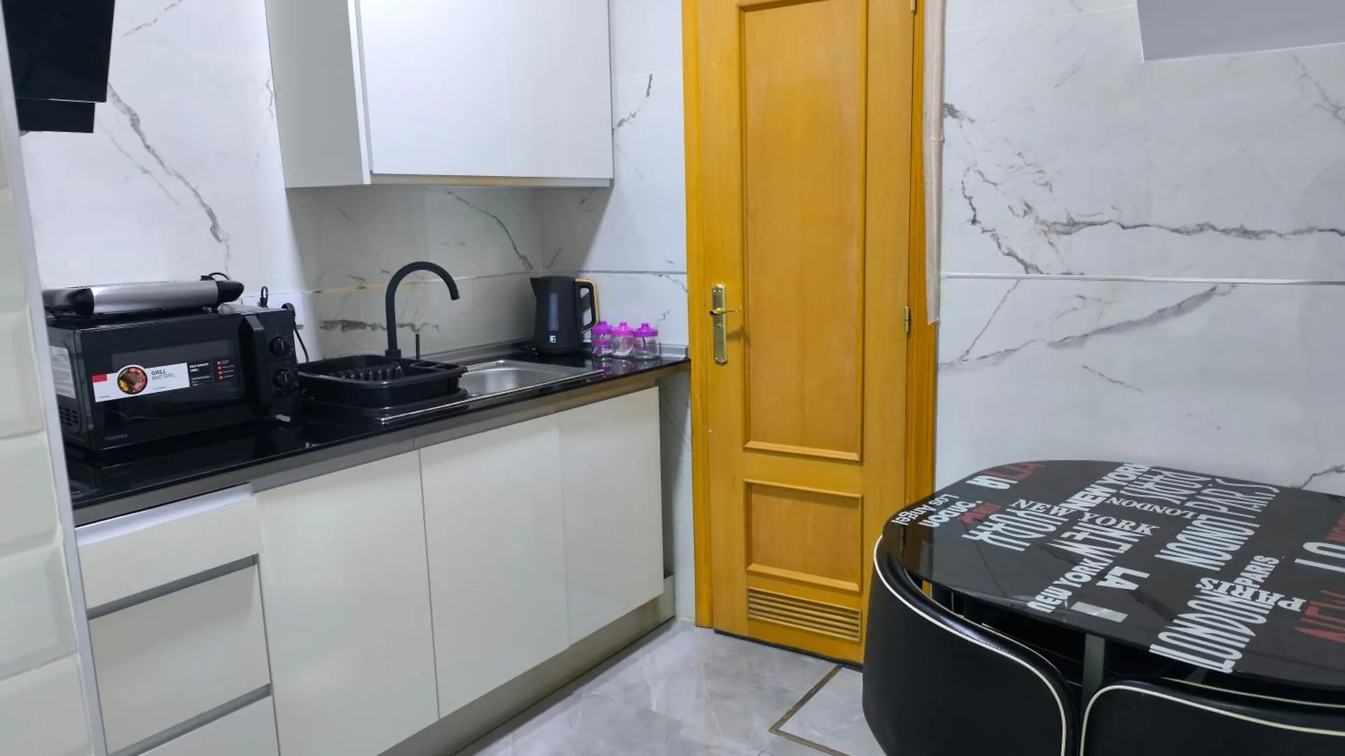Homestay Casa Salma Apartment Seville